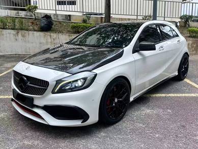 Mercedes Benz A250 250 SPORTS (CBU) in Desa Petaling, KUL