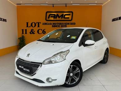 Peugeot 208 VTi ALLURE in Sungai Besi, KUL