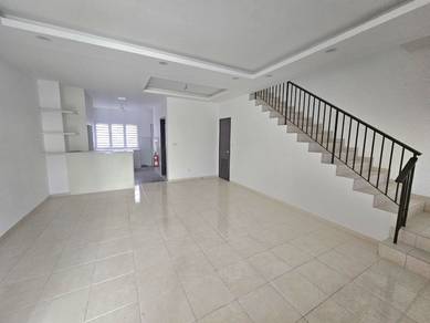 2-storey Terraced House For Sale in Banting,SGR