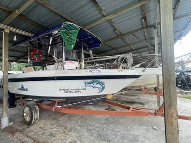 Boat 23 Feet With Yamaha 150hp (90 hours ONLY)