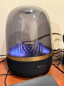 Harman Kardon Aura 4 With box