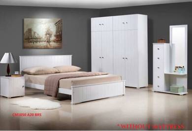 set bilik tidur queen 