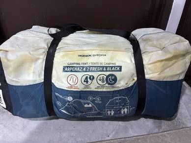 Quechua Arpenaz 4.2 Family Tent