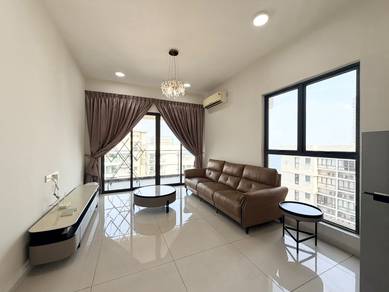 Condominium For Sale in Bay Point @ Country Garden Danga Bay