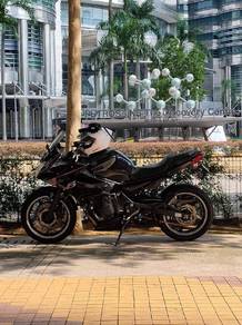Yamaha XJ6 Diversion