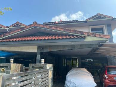 1.5-storey Terraced House For Sale in Kuching,SWK