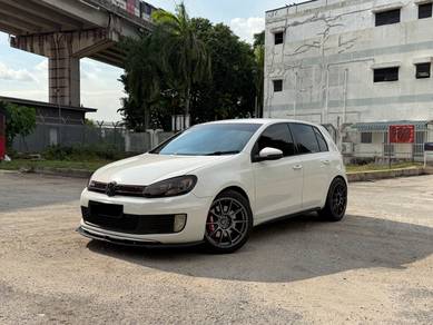 Volkswagen Golf GTi (MK6) in Bandar Puteri Puchong, SGR