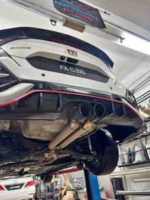 Dual Tip Exhaust Pipe Akrapovic