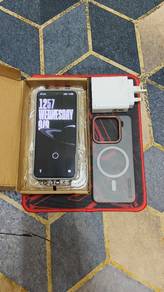 used Xiaomi 15 free casing and screen protector 