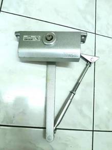 Door Closer
