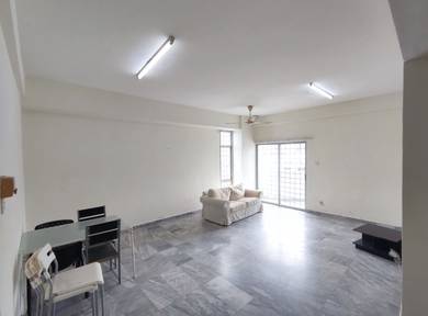 Condominium For Rent in Ridzuan Condominium