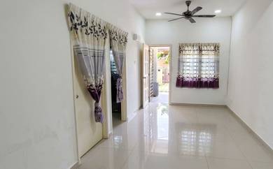 1-storey Terraced House For Sale in Lukut,NSN