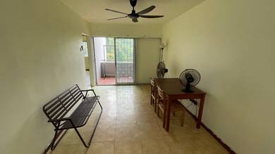 Condominium For Sale in Ketumbar Heights