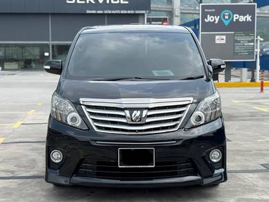 Toyota Alphard 240G in Cheras, KUL