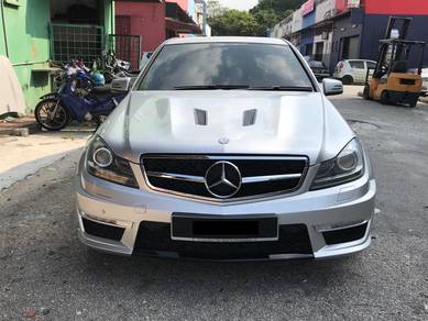 Mercedes W204 C63 Convert To Facelift Bodykit