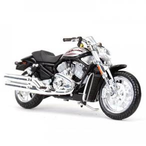 Maisto 1-18 Harley Davidson 2006 V Rod Street