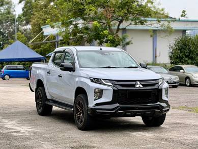 Mitsubishi Triton VGT ATHLETE in Johor Bahru, JHR