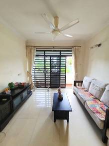 Condominium For Sale in Sunrise Garden