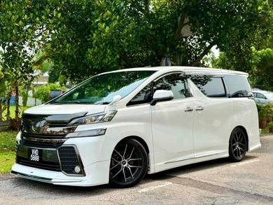 Toyota Vellfire Z GOLDEN EYES in Kepong, KUL