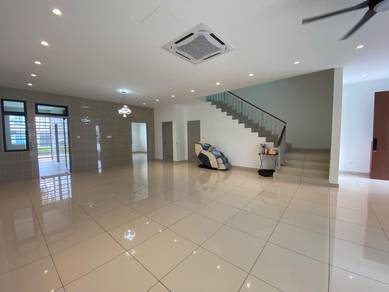 2-storey Terraced House For Sale in Horizon Hills,JHR