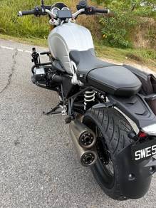 BMW R NINE T