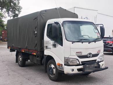 2019 Hino XZU640R 4.0 (M) Wooden Canvas 13 kaki