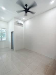 Terraced House For Sale in Lunas,KDH