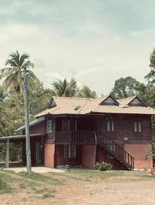 Kampong Style Vacation