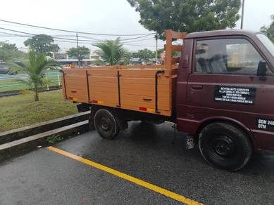 Lorry 1 Tan