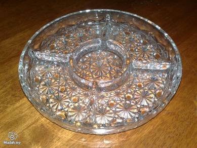Pinggan crystal divided plate