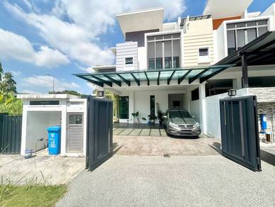 3-storey Terraced House For Sale in Alam Impian,SGR