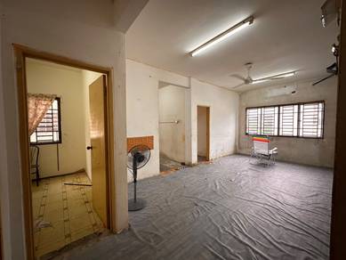 Flat For Sale in Taman Tampoi Utama Flat