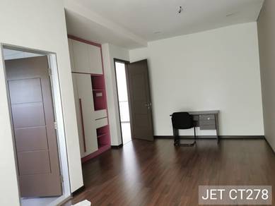 Bungalow House For Sale in Klang,SGR