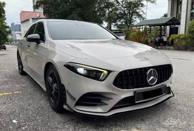 Mercedes Benz A250 250 AMG LINE in Kepong, KUL