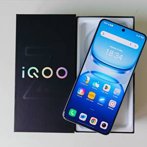 IQOO Z10 5G 12/256GB Full Set Silver LIKE NEW
