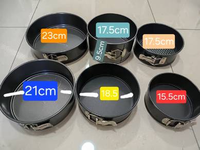 Mostly New removable baking tins set of 6