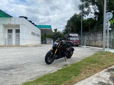 Ducati Diavel