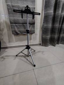 Bicycle stand bike hanging