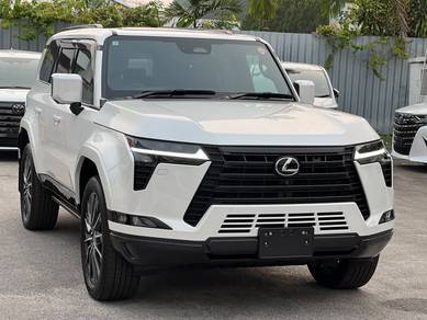 Lexus GX 550 OVERTRAIL in Petaling Jaya, SGR