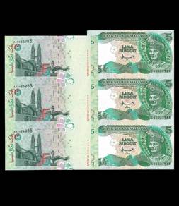 Pair Commemorative RM5 uncut