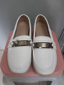 Good Arab branded shoe