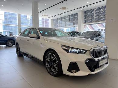 2024 BMW i5 eDRIVE40 M SPORT