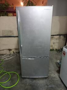 peti ais Panasonic peti sejuk sekli hantr