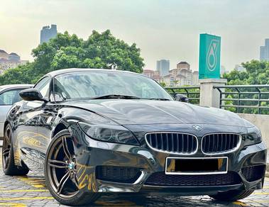 BMW Z4 sDrive23i (CBU) in Puchong, SGR