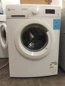 7kg Front Load Refurbished Electrolux Washer Mesin