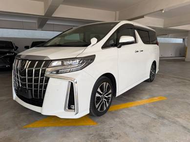 Toyota Alphard SC in Desa Petaling, KUL