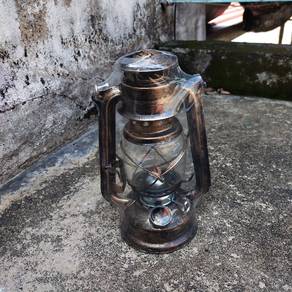 Antique Lampu Pelita Minyak Tanah Retro 24cm