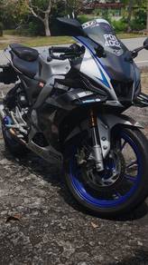 Yamaha R15
