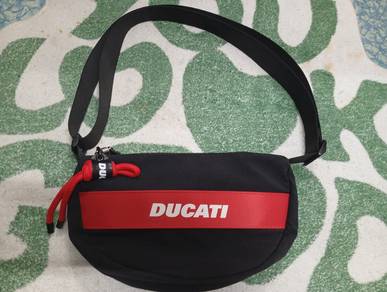 Sling bag ducati 