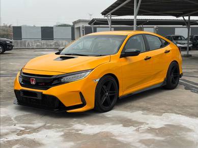Honda Civic FC TC-PREMIUM in Seri Kembangan, SGR